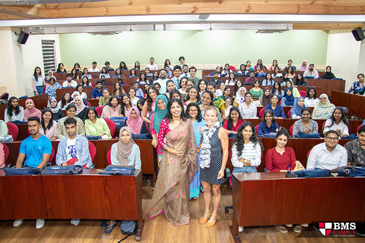 Future Scientists Inducted at BMS Colombo Graduate School (5)