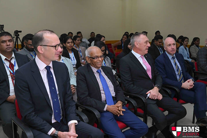 Teesside University Vice-Chancellor Professor Paul Croney OBE Inaugurates New Facilities and Marks an Expanded TNE Partnership with BMS (1)