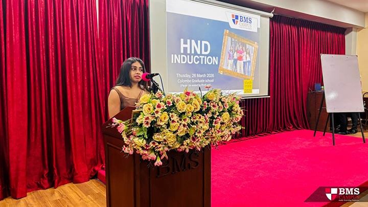 BTEC HND Business Batch 21 Induction Ceremony (4)