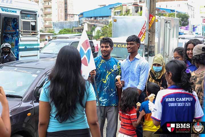 BMS Student Community Celebrates Poson Poya with an Ice Cream Dansela (2)